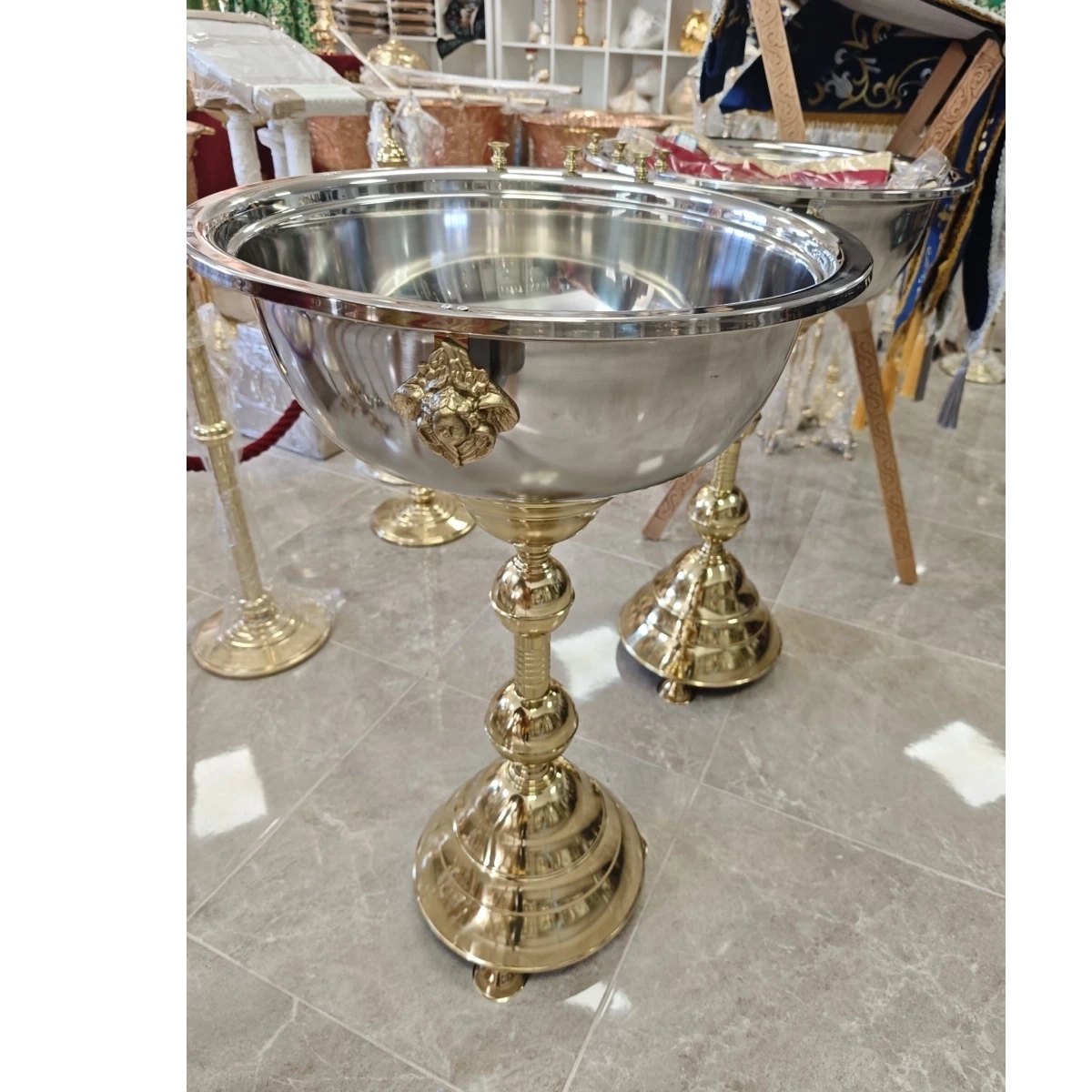 Krstionica aluminijumska